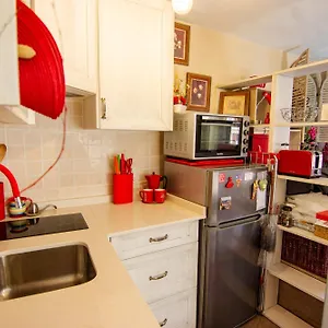 rentalsevilla-coqueto-apartamento-en-trajano.es-andalucia.com/