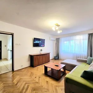  Appartamento Next 2 Parliament - Tranquil Unirii - Airy & Comfy With Parking